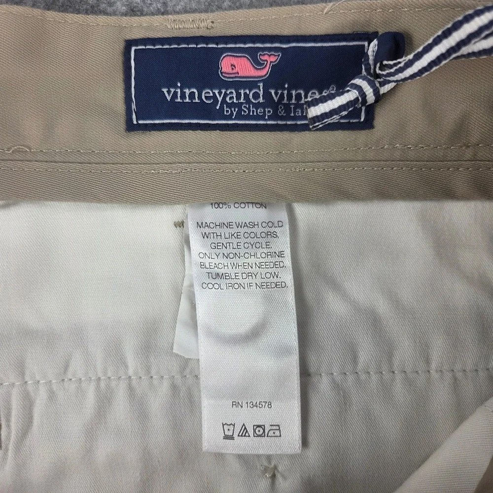 Vineyard Vines Mens 38 Khaki Classic Fit 9 Inch Club Shorts 1H0213-250-10590 NWT